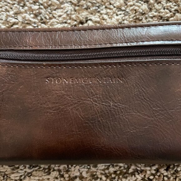 Stone Mountain Genuine Leather Brown Wallet - Picture 5 of 8